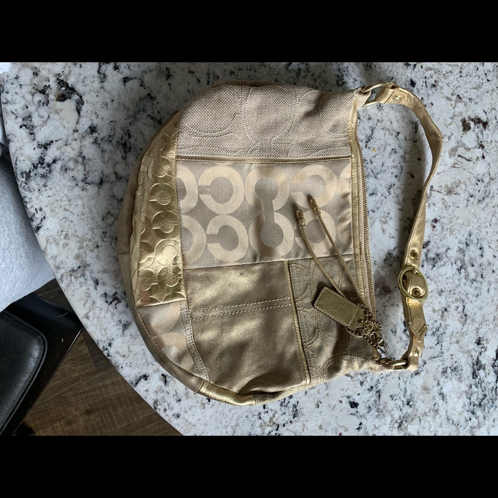 Womens coach purse